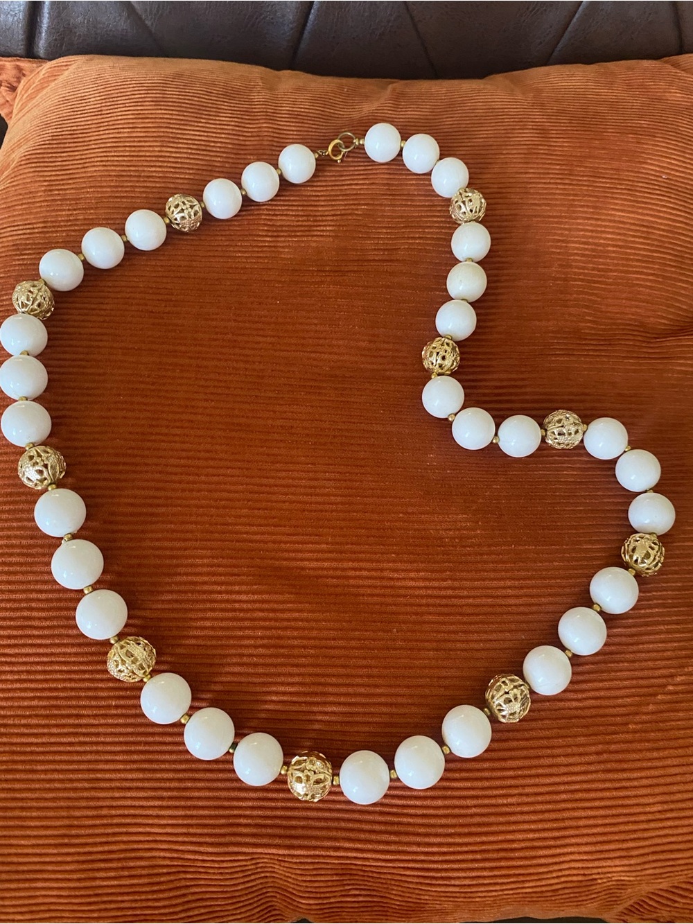 Vintage Beaded Necklace